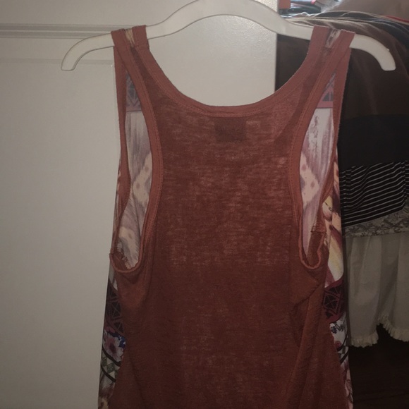 Patterned Tank Top - Picture 2 of 2